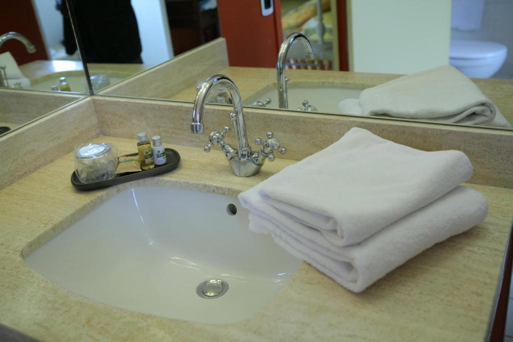 Domaine Des Graviers Hotell Nogent-sur-Seine Rom bilde
